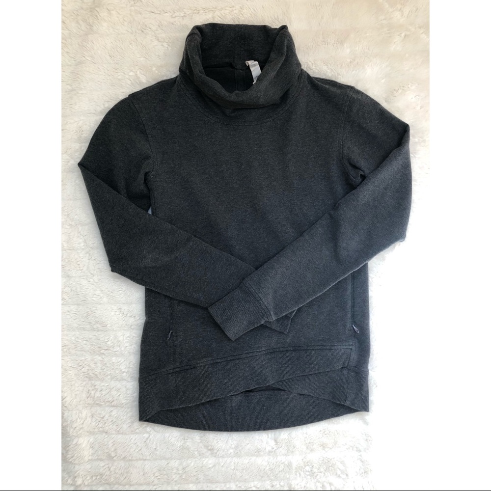 Lululemon Mock Turtleneck Sweatshirt